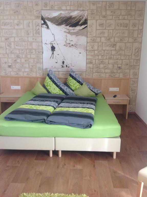 Fabienne Apartamento Galtür Exterior foto